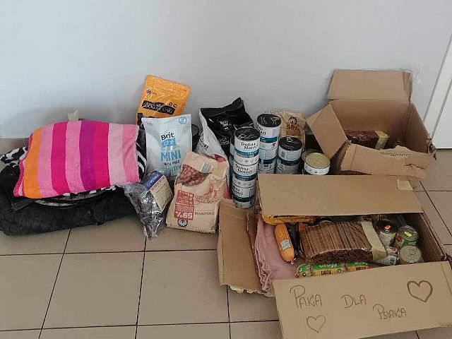 Stajnia Napiwoda "PAKA DLA PSIAKA"